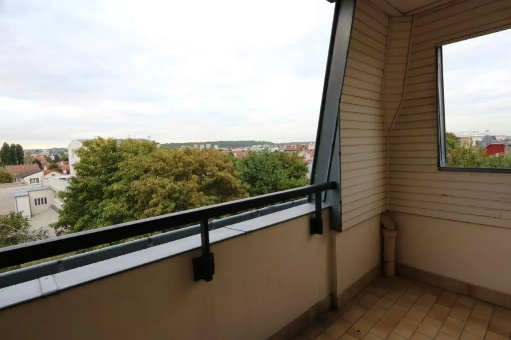 Location Le Perreux-sur-Marne Appartement 6a2accbc969e