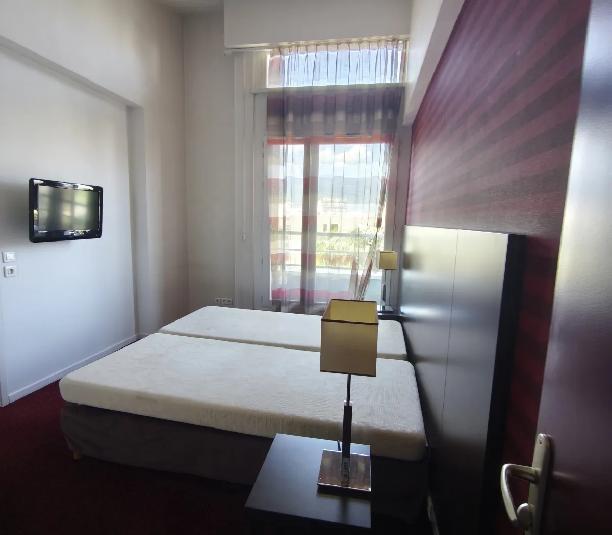 Location Grenoble Appartement 6a2ad2aecfdd