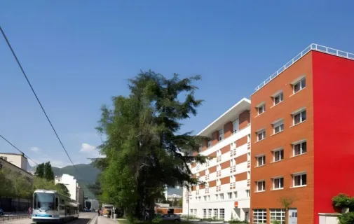 Location Grenoble Appartement 6a2ad2aecfdd
