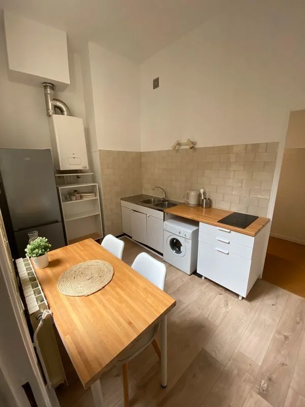 Location Bordeaux Appartement 6a2ae9252c7f