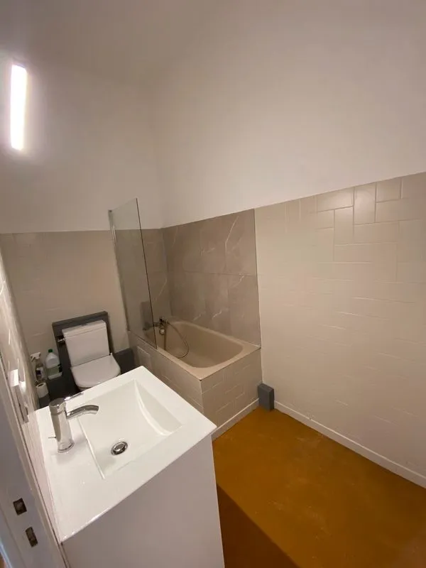Location Bordeaux Appartement 6a2ae9252c7f