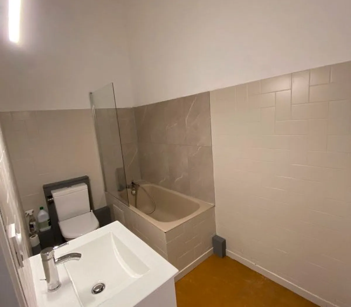 Location Bordeaux Appartement 6a2ae9252c7f