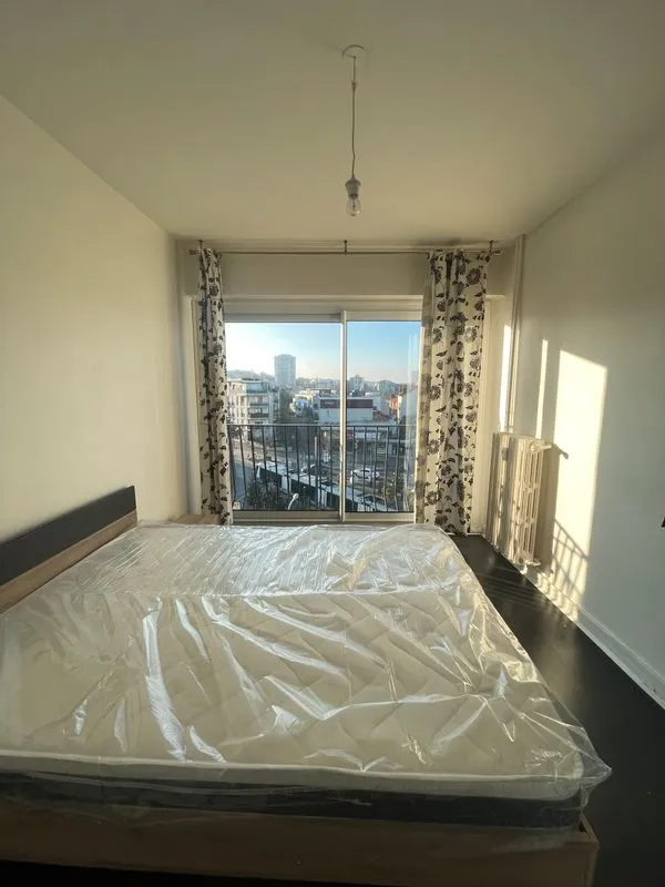Location Châtillon Appartement 6a2b1d7ab8f6