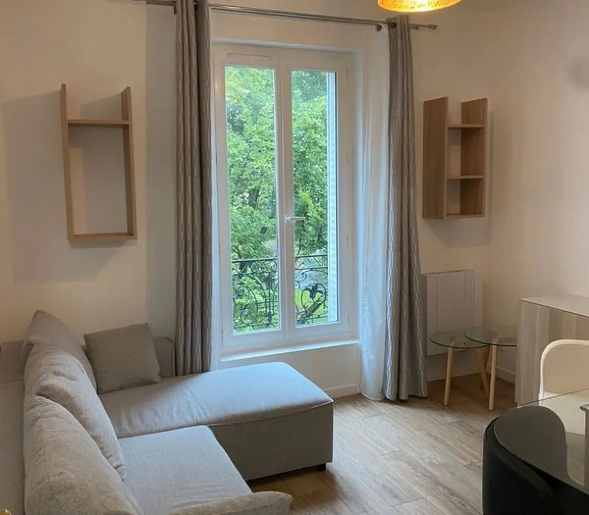 Location Courbevoie Appartement 6a2b33271f72