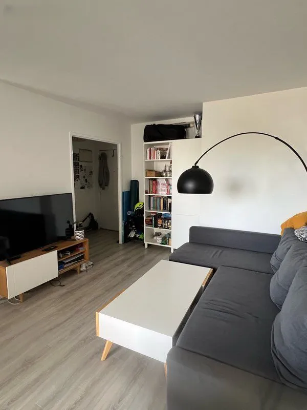 Location Courbevoie Appartement 6a2b3334c502