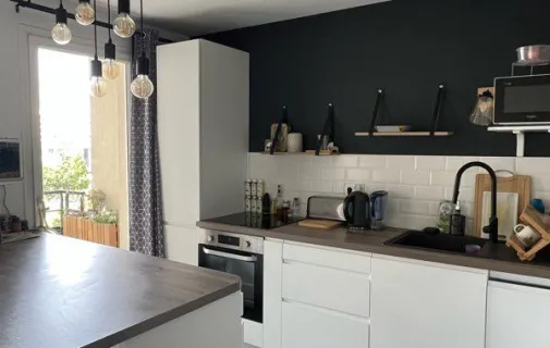 Location Courbevoie Appartement 6a2b3334c502