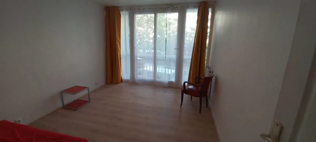 Location Paris Appartement 6a2b64715362