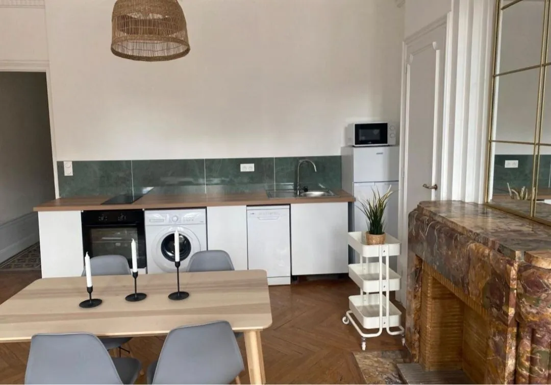 Location Paris Appartement 6a2b67abcd5c