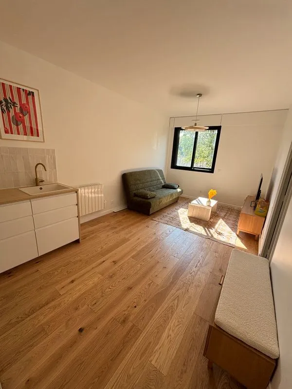 Location Suresnes Appartement 6a2b68acdf5e