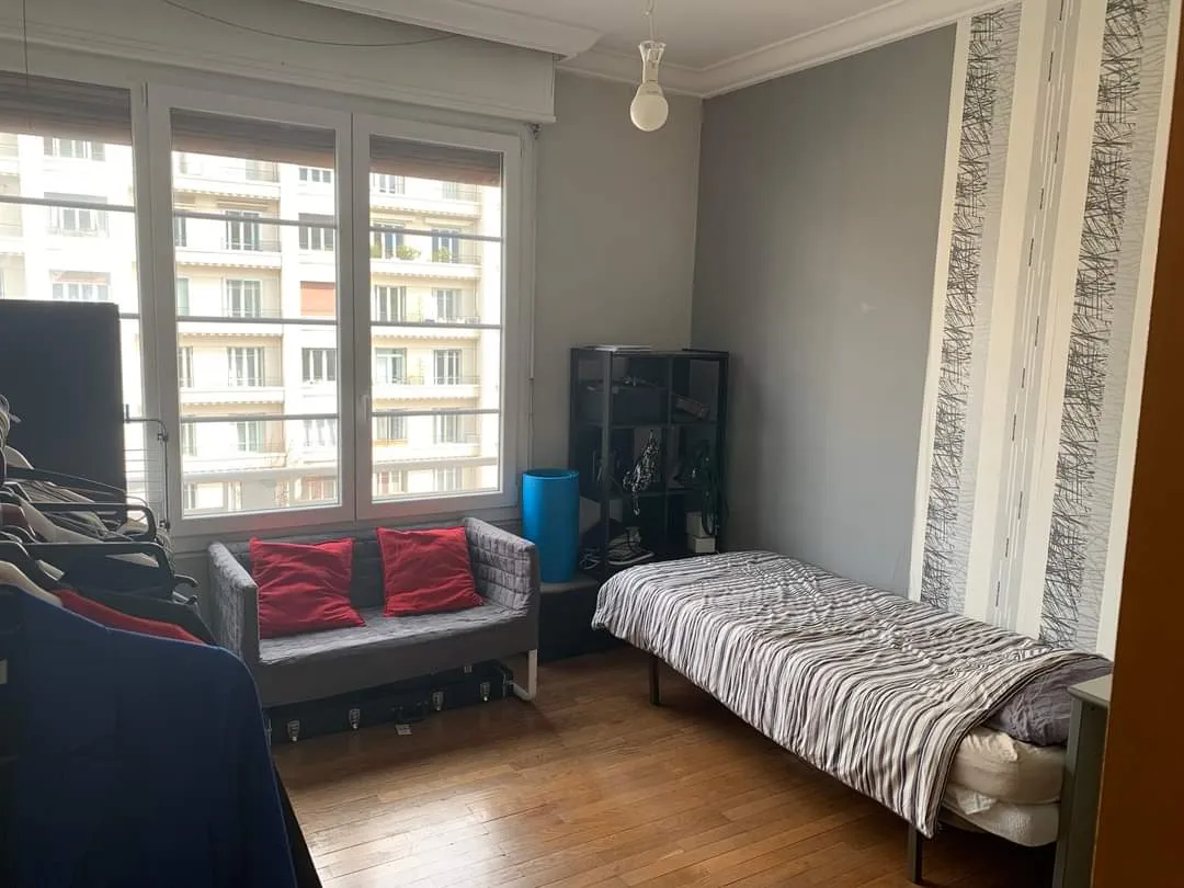 Location Grenoble Chambre 6a2bcee249e4