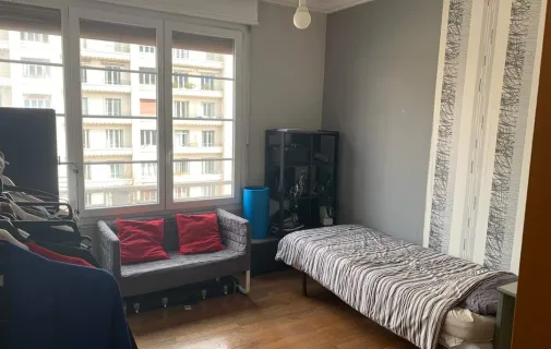 Location Grenoble Chambre 6a2bcee249e4