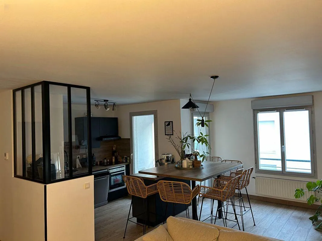 Location Villeurbanne Appartement 6a2c00f636b9