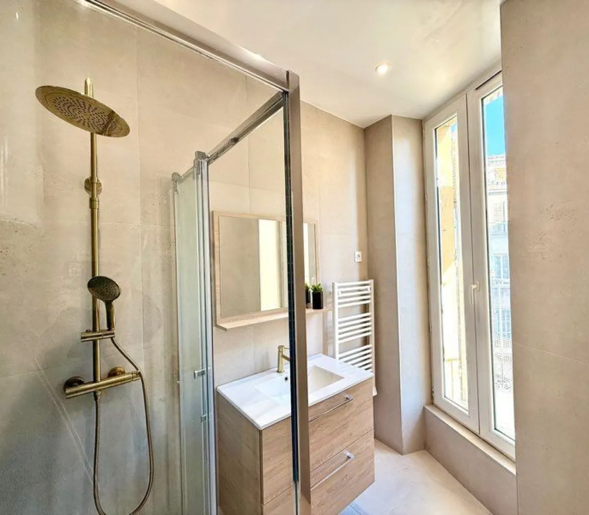Location Marseille Appartement 6a2c05c55add