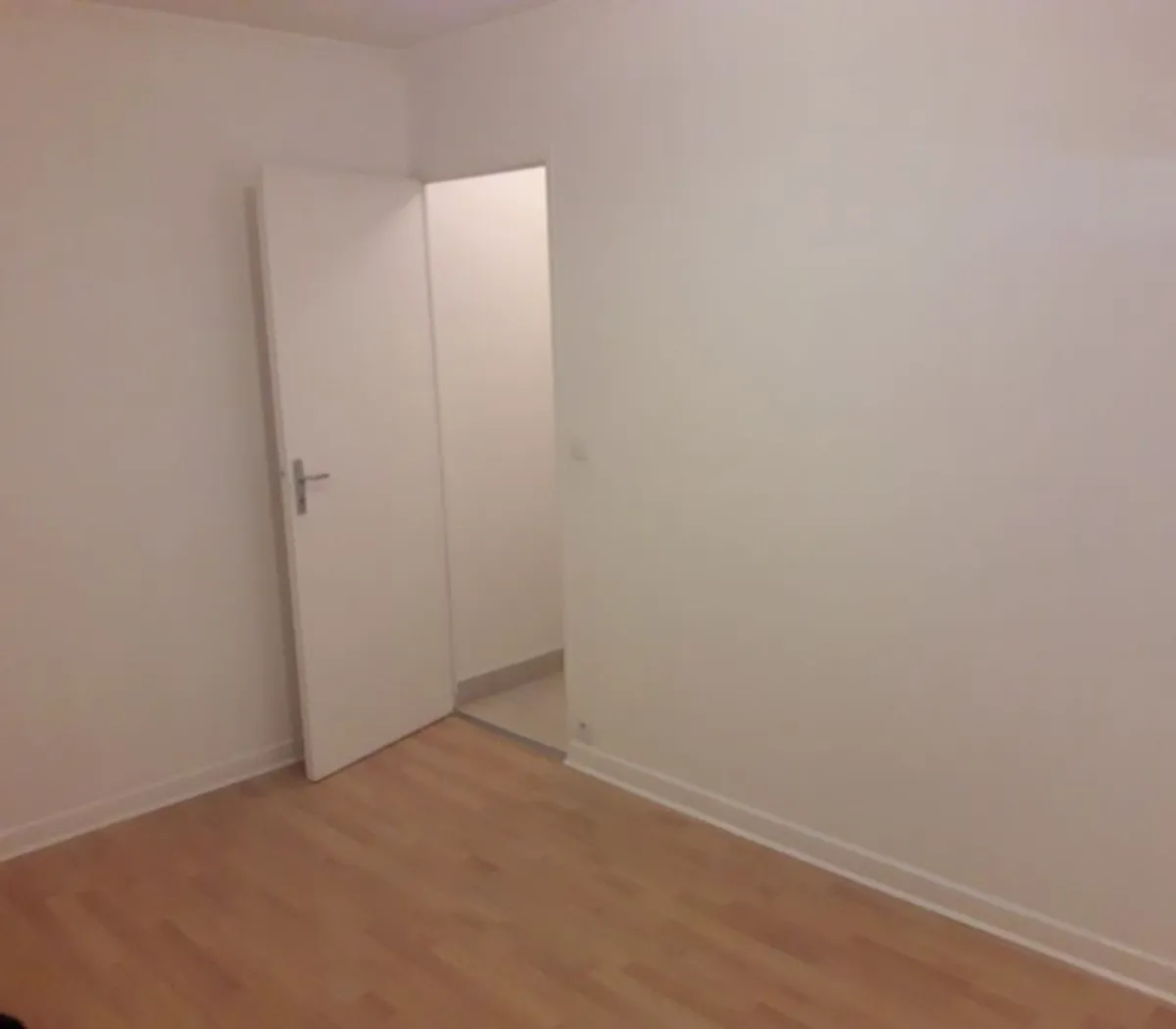 Location Ivry-sur-Seine Appartement 6a2c08f87a11