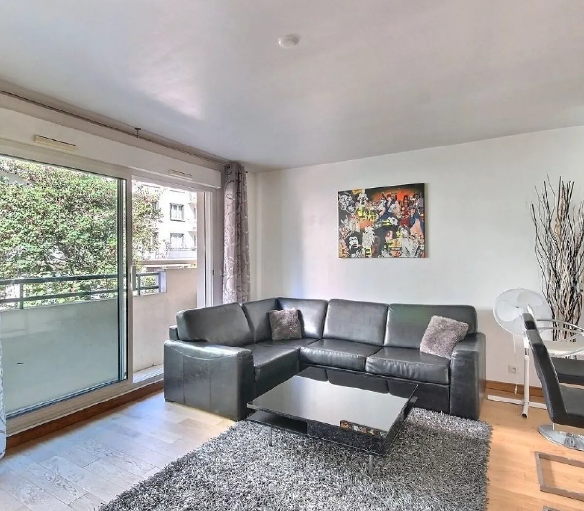 Location Suresnes Appartement 6a2c17c974d8