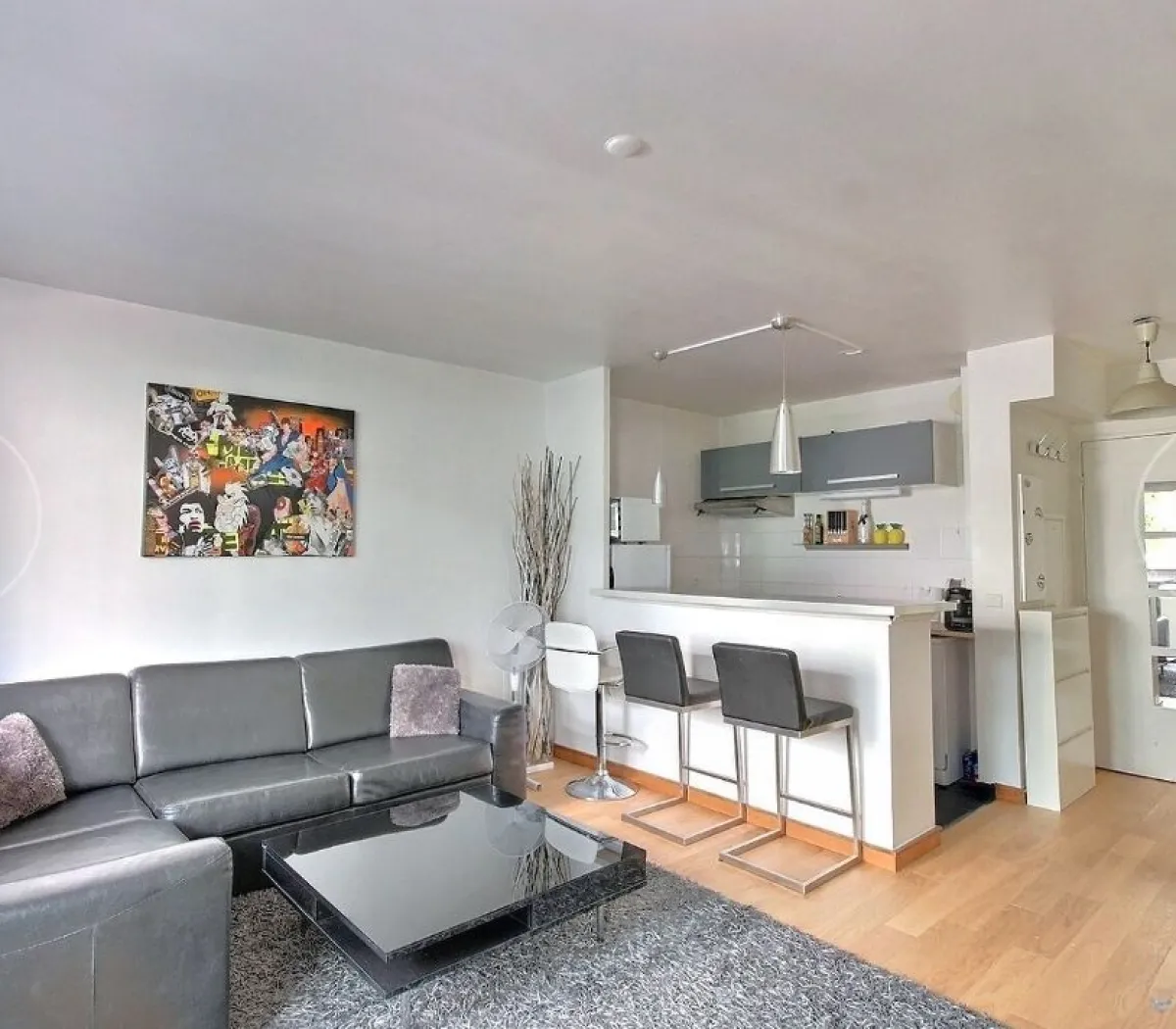 Location Suresnes Appartement 6a2c17c974d8