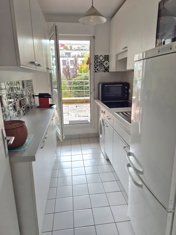 Location Montrouge Appartement 6a2c258bf180