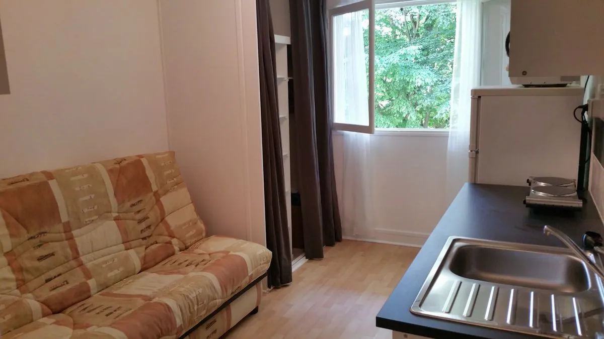 Location Ville-d'Avray Appartement 6a2c48c7382e