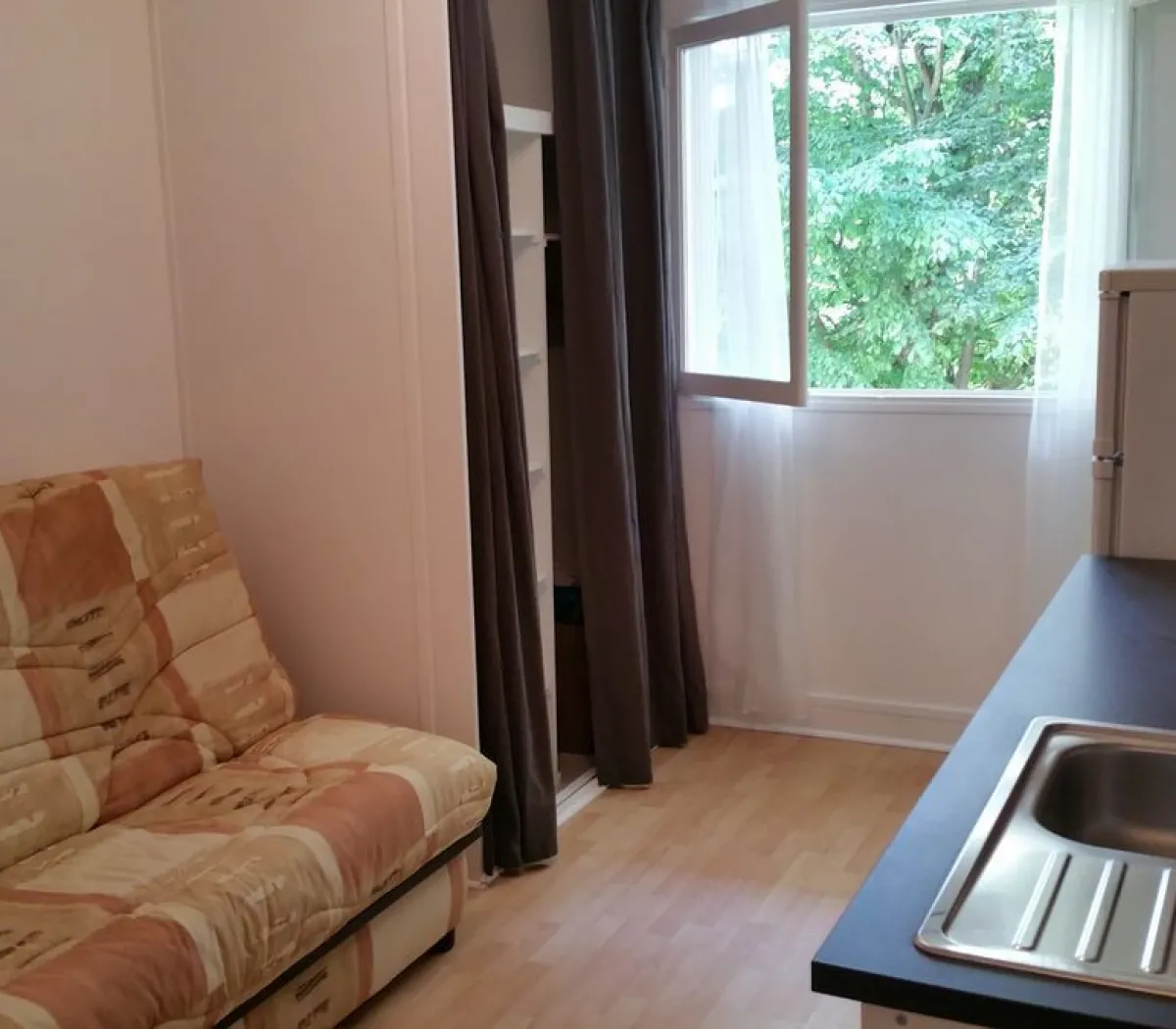 Location Ville-d'Avray Appartement 6a2c48c7382e