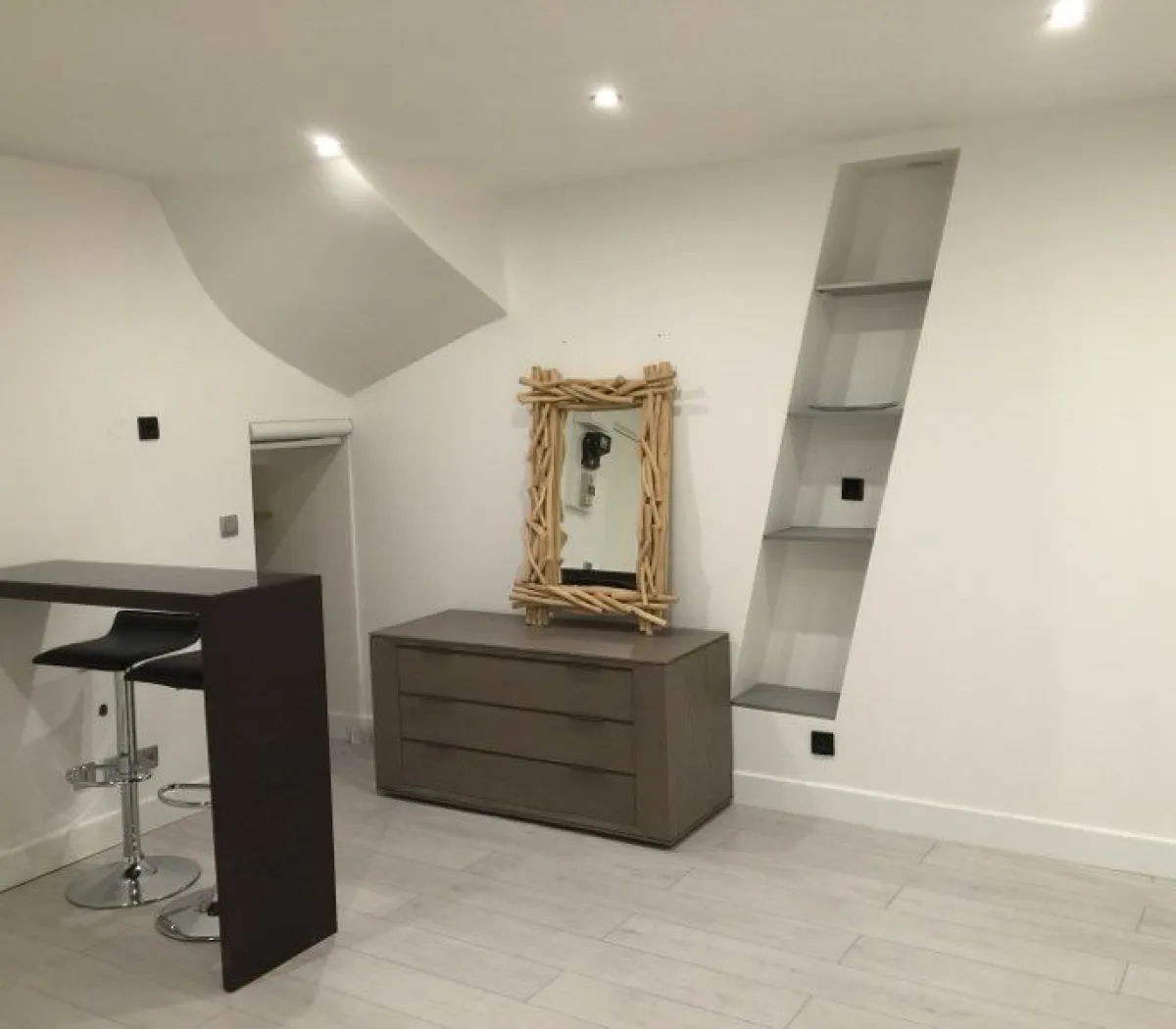 Location Paris Appartement 6a2c7a3b7aab