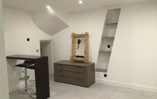 Location Paris Appartement 6a2c7a3b7aab