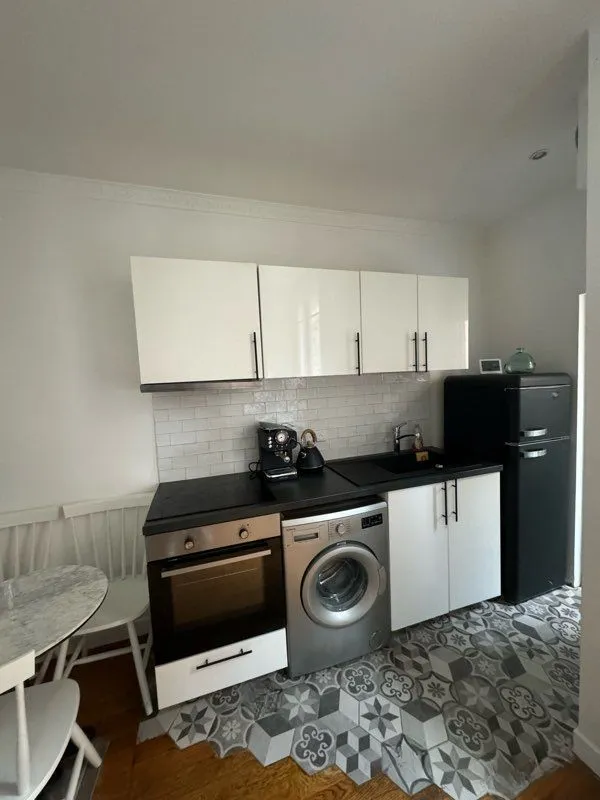 Location La Garenne-Colombes Appartement 6a2c8c0e5b84