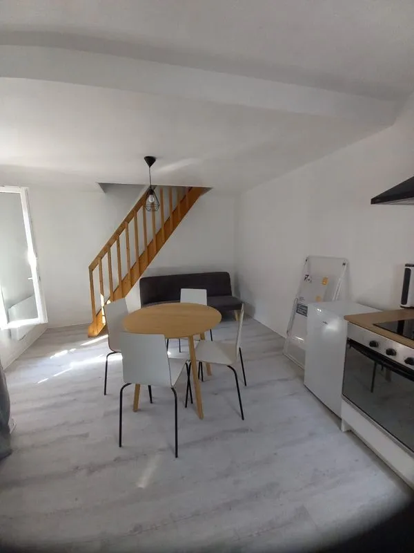 Location Rueil-Malmaison Appartement 6a2d823487c5