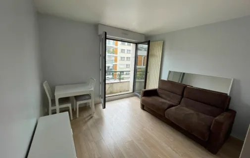 Location Courbevoie Appartement 6a2d823c9485