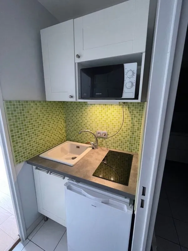 Location Courbevoie Appartement 6a2d823c9485
