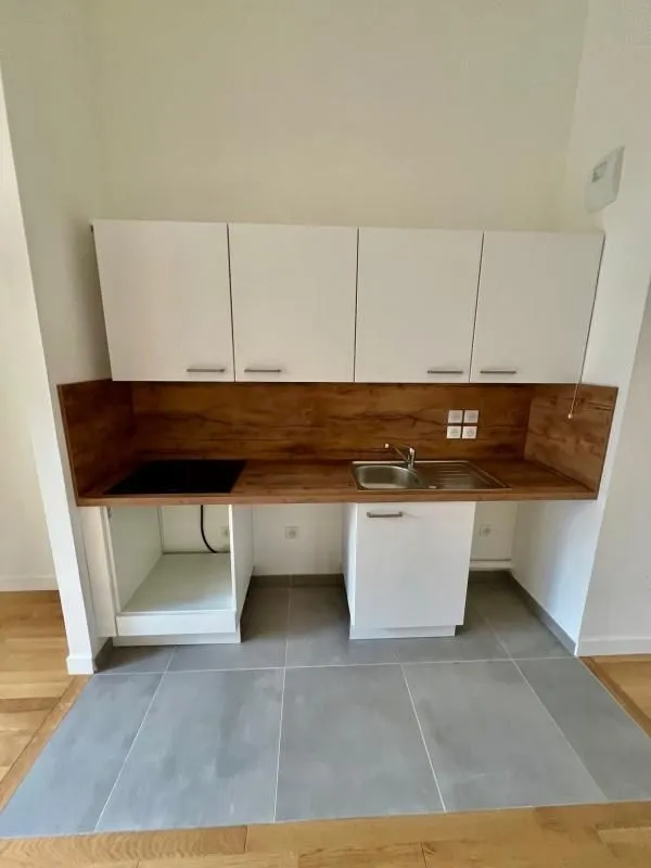 Location Levallois-Perret Appartement 6a2f07fc9bac