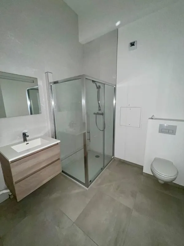 Location Levallois-Perret Appartement 6a2f07fc9bac