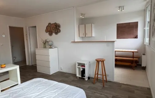 Location Montreuil Appartement 6a2f13f5d649
