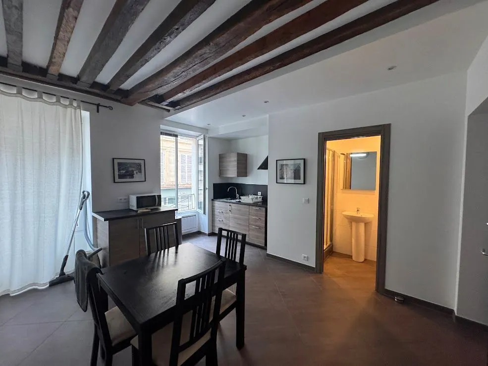 Location Paris Appartement 6a2f2c3df13c