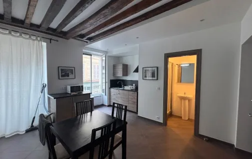 Location Paris Appartement 6a2f2c3df13c