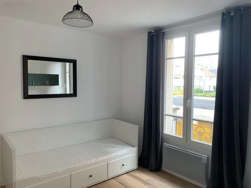 Location Asnières-sur-Seine Appartement 6a2f2d78dfaa