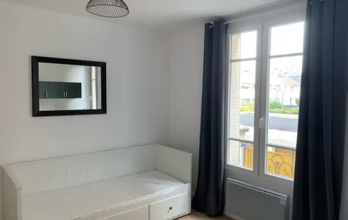 Location Asnières-sur-Seine Appartement 6a2f2d78dfaa