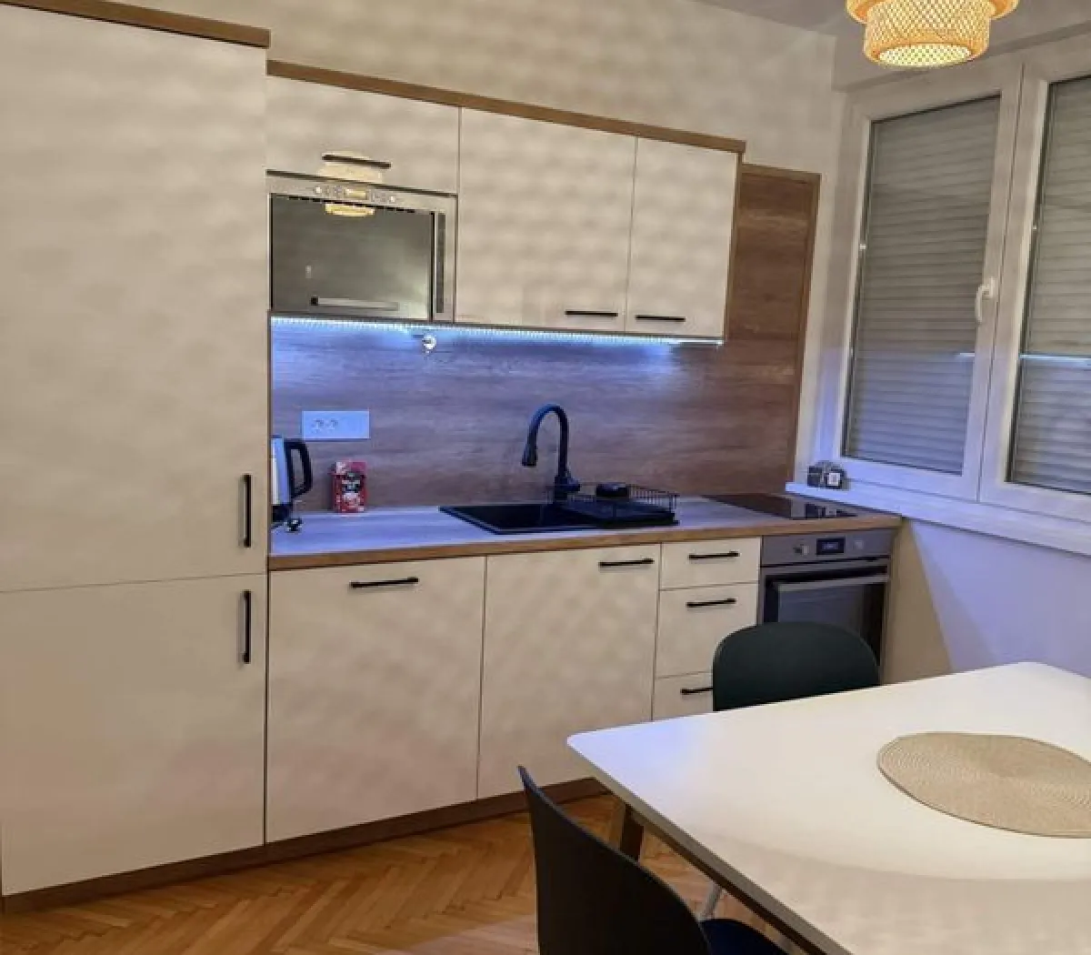 Location Lyon Appartement 6a2f6150a5e9