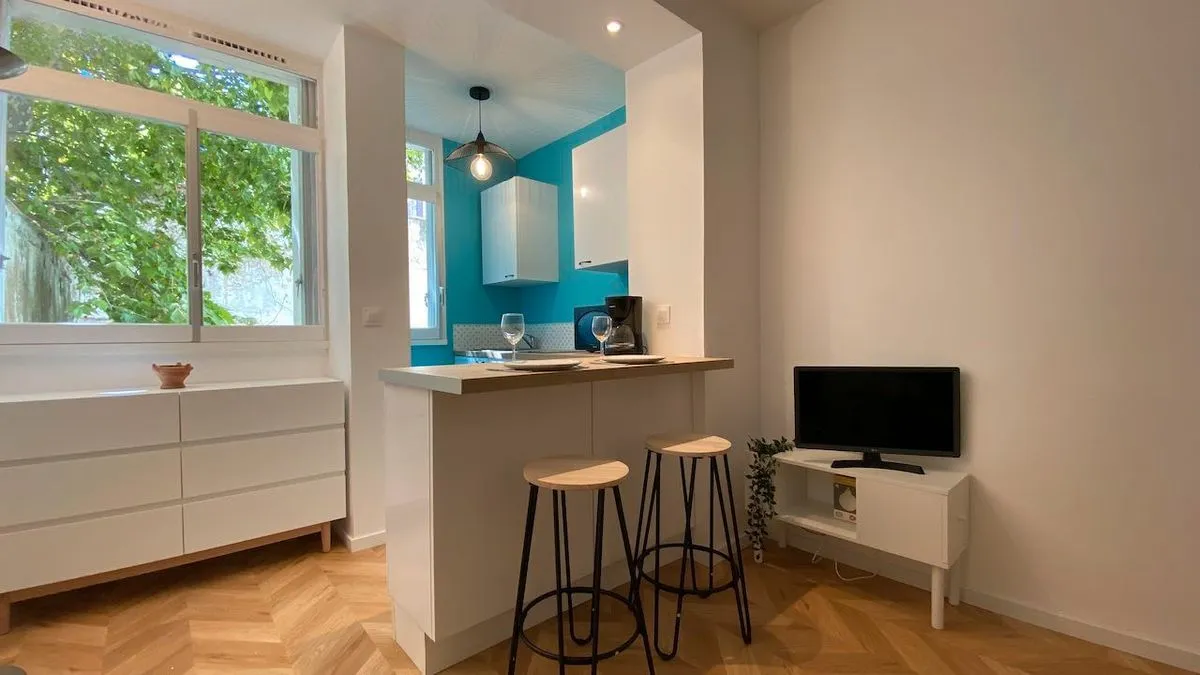 Location Marseille Appartement 6a2f66f3e06a
