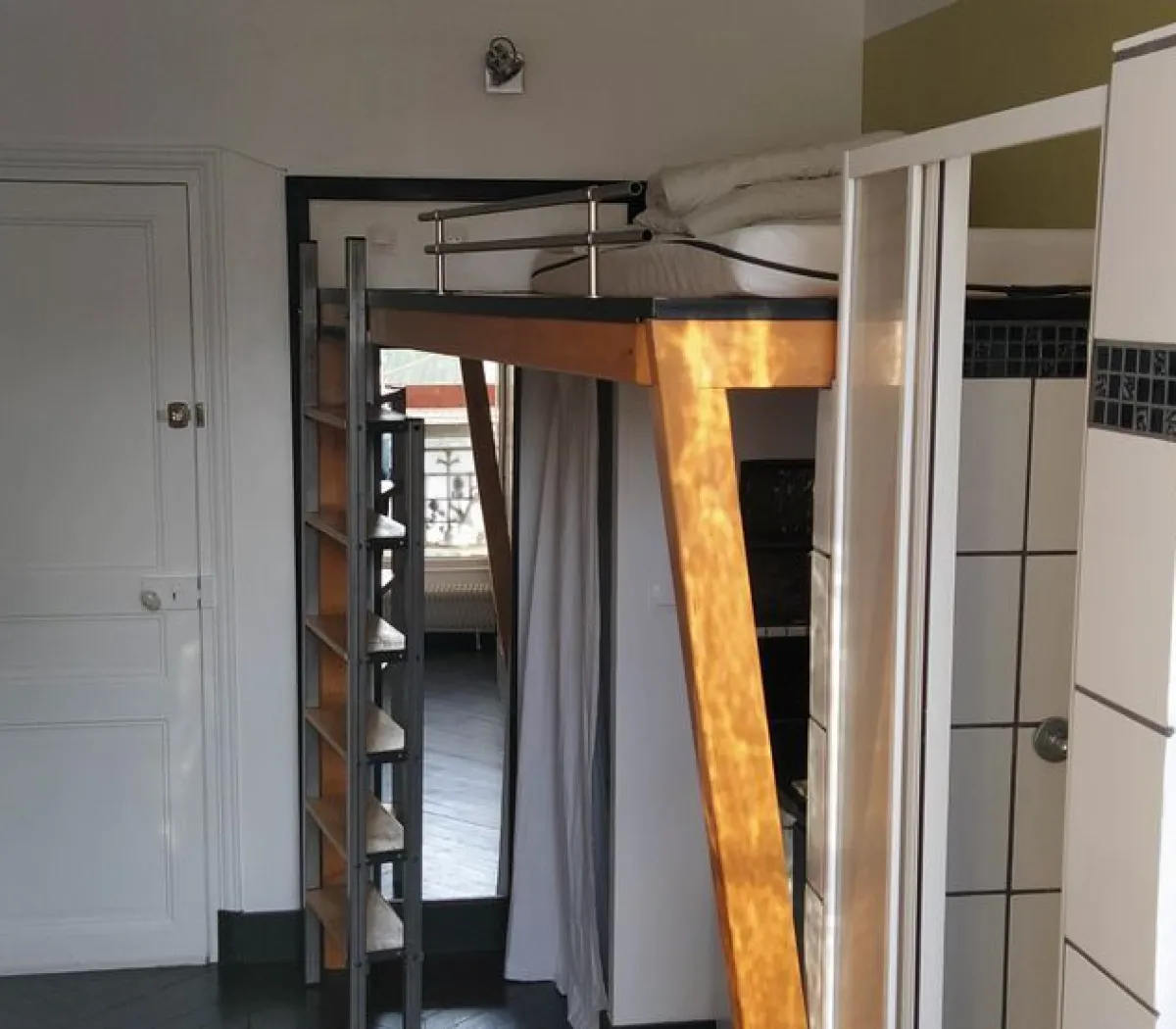 Location Paris Appartement 6a2ff193ce53