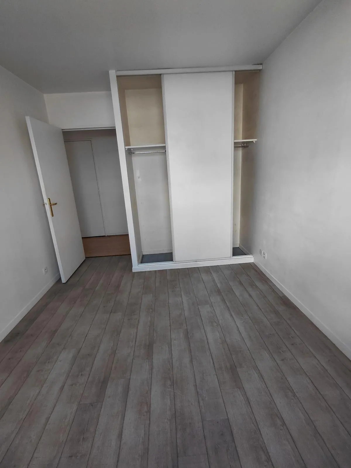 Location Châtillon Appartement 6a3001b4a009