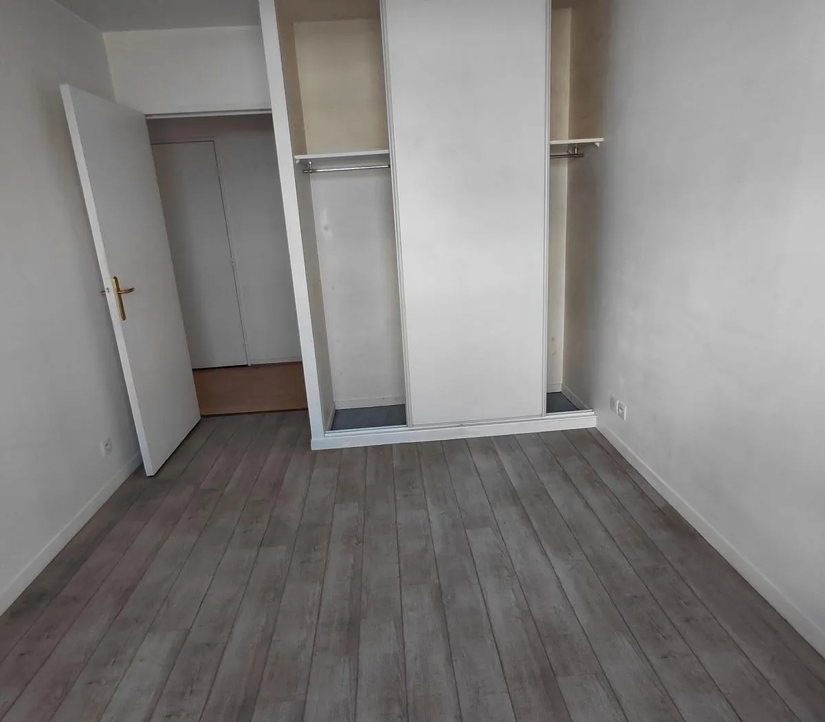 Location Châtillon Appartement 6a3001b4a009