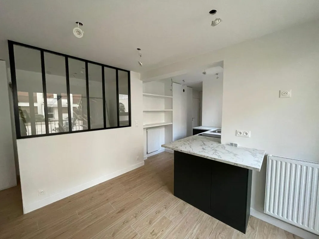 Location Neuilly-sur-Seine Appartement 6a3006eca0e2