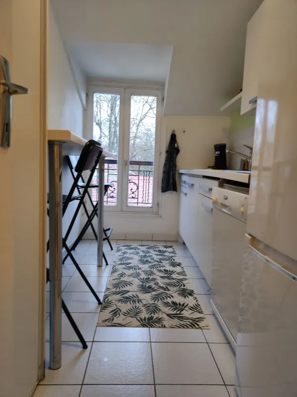 Location Suresnes Appartement 6a3032fbdcce