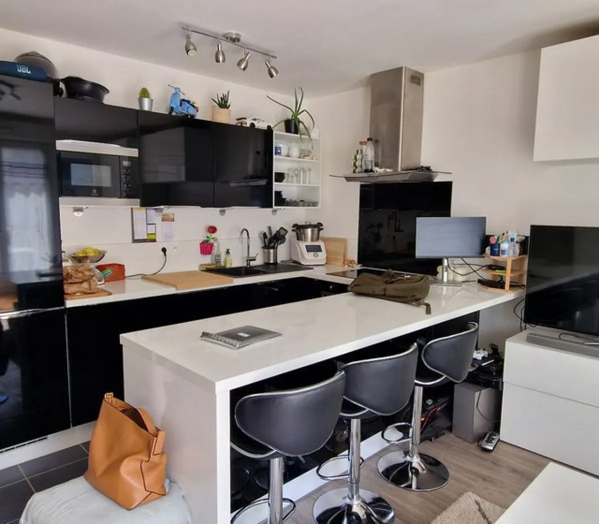 Location Versailles Appartement 6a30330be398