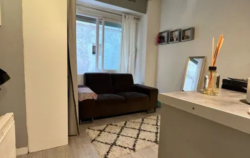 Location Aix-en-Provence Appartement 6a30f9a94208