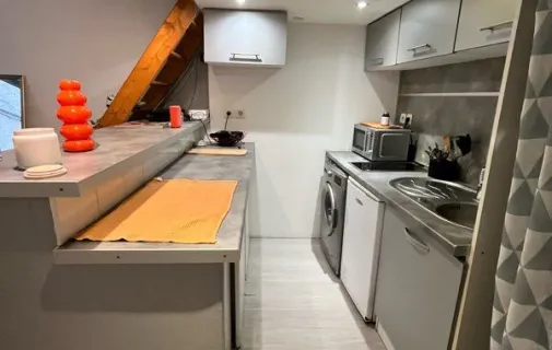 Location Aix-en-Provence Appartement 6a30f9a94208