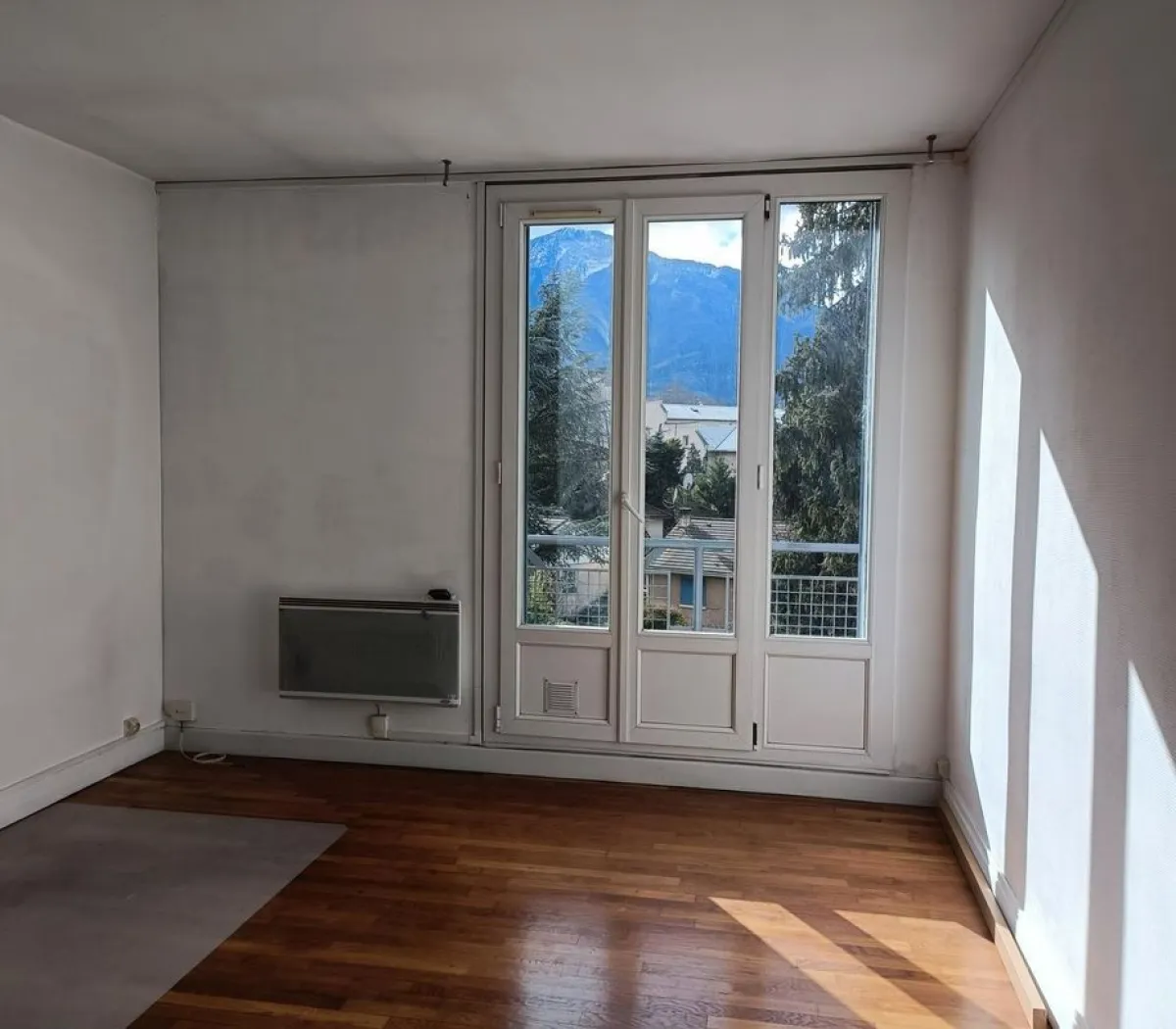 Location Grenoble Appartement 6a30fd3ed7ad
