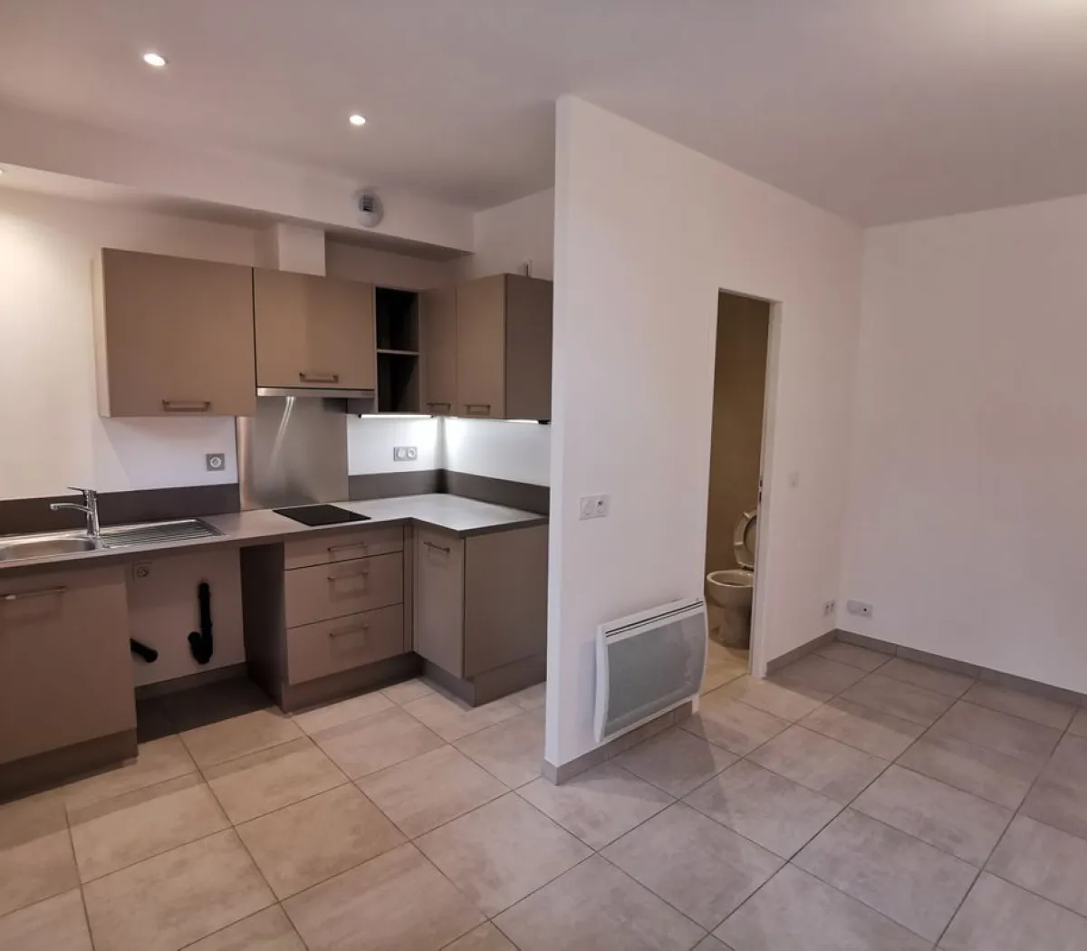 Location Montpellier Appartement 6a30fd5815a4