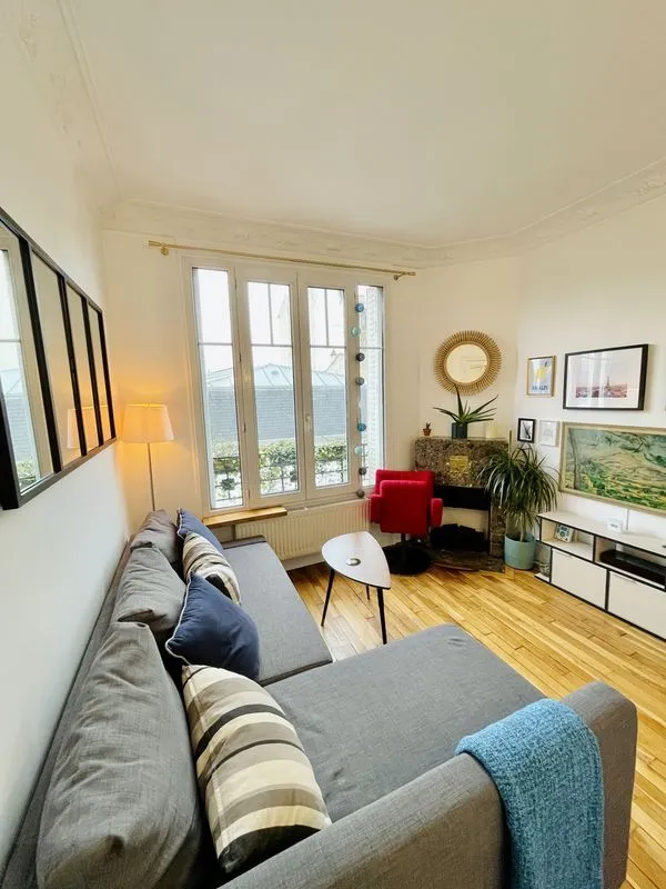 Location Asnières-sur-Seine Appartement 6a30feed7045