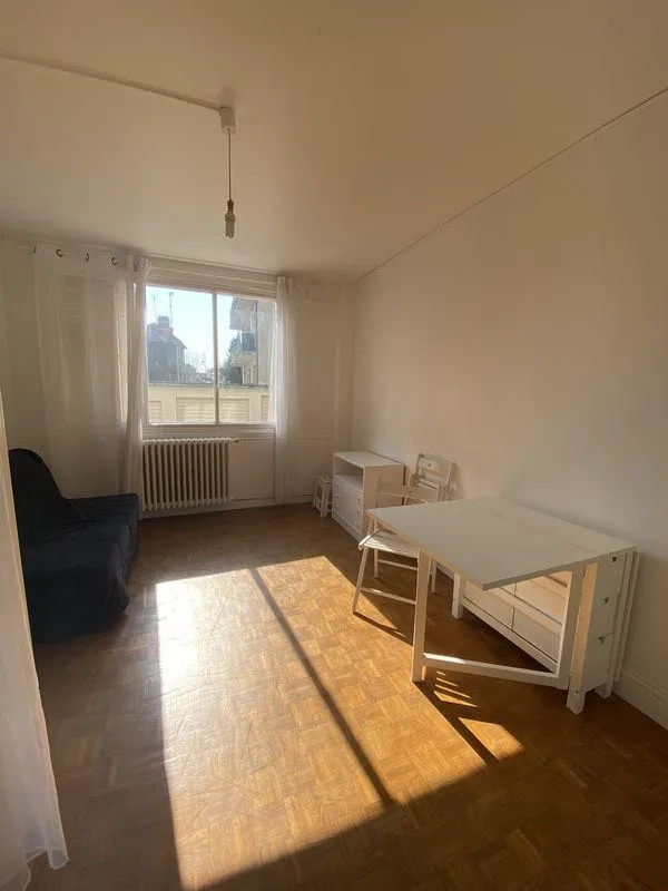 Location Viroflay Appartement 6a31036fc793